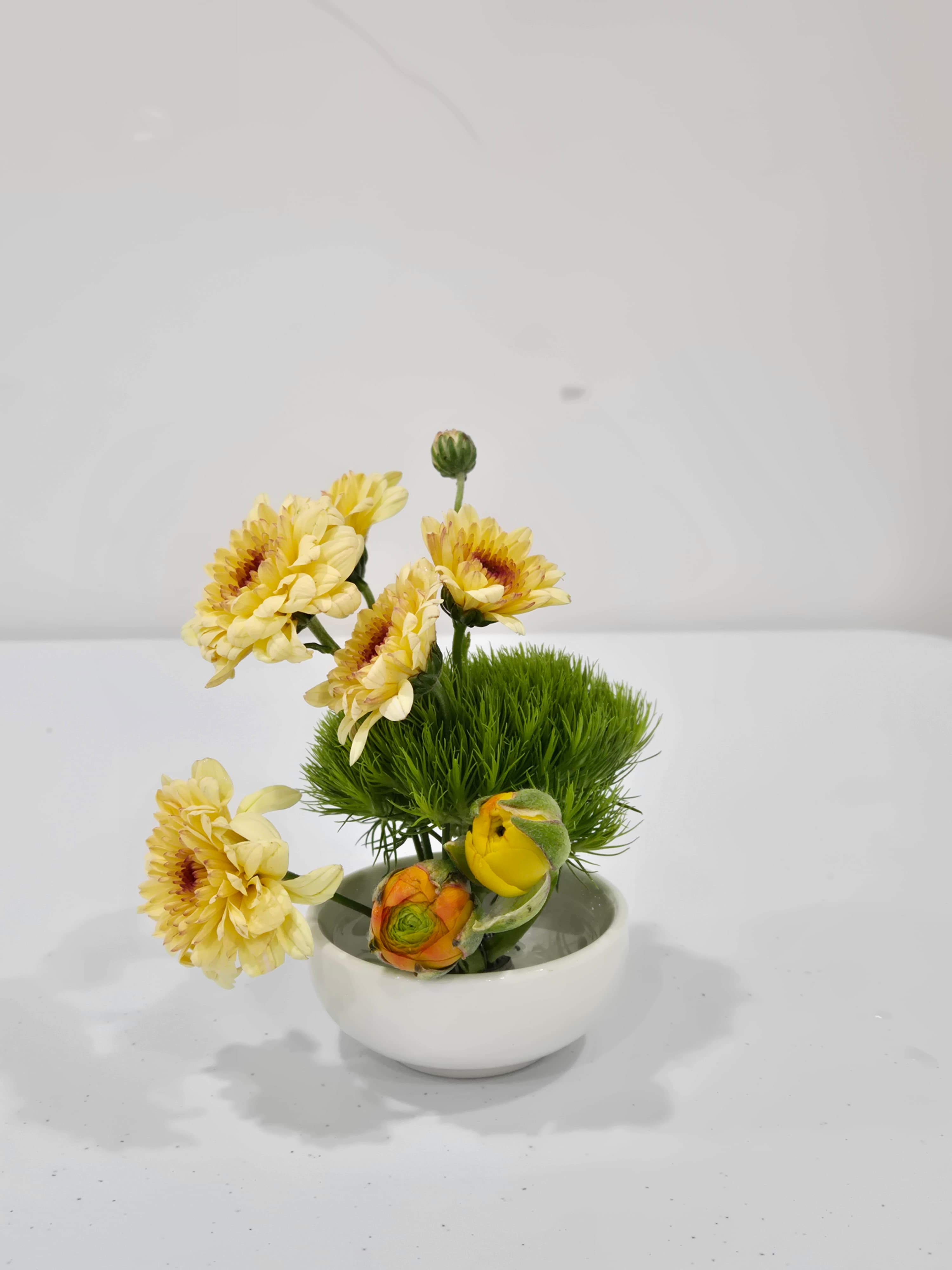 Handmade arrangement — floral work by Saebyeol Suh